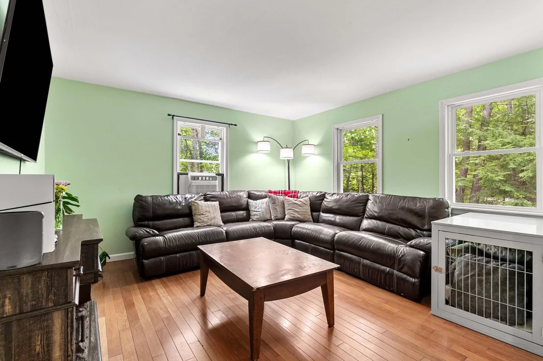 Photo of 9 Pondview