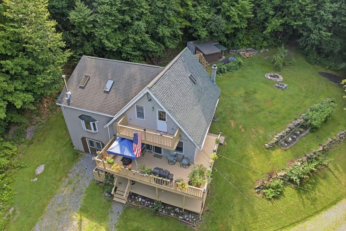 Photo of 87 B Hill