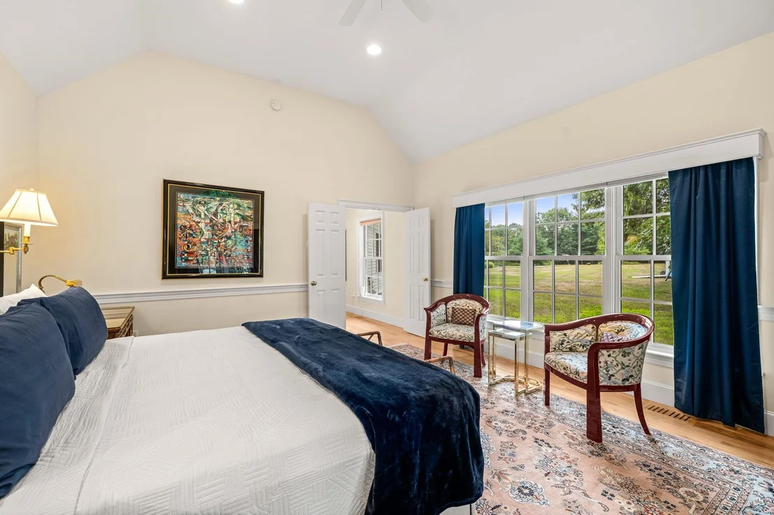 Photo of 21 Garland