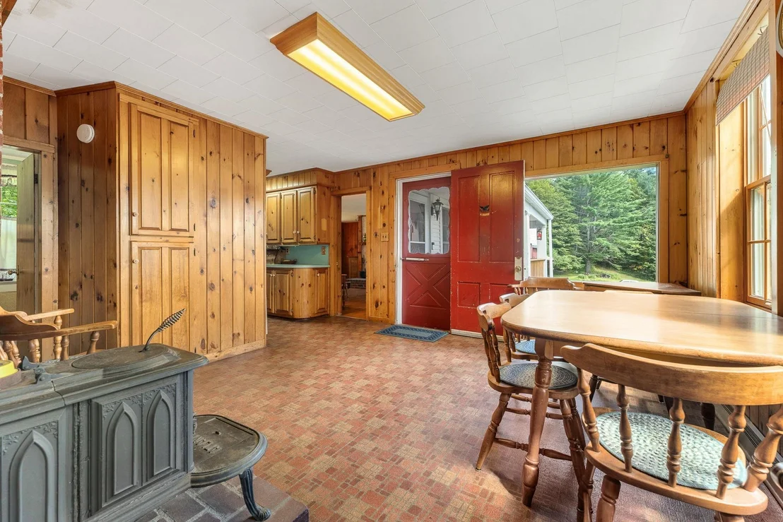Photo of 373 Perham