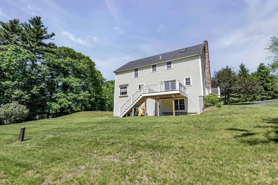 Photo of 11 Nutfield