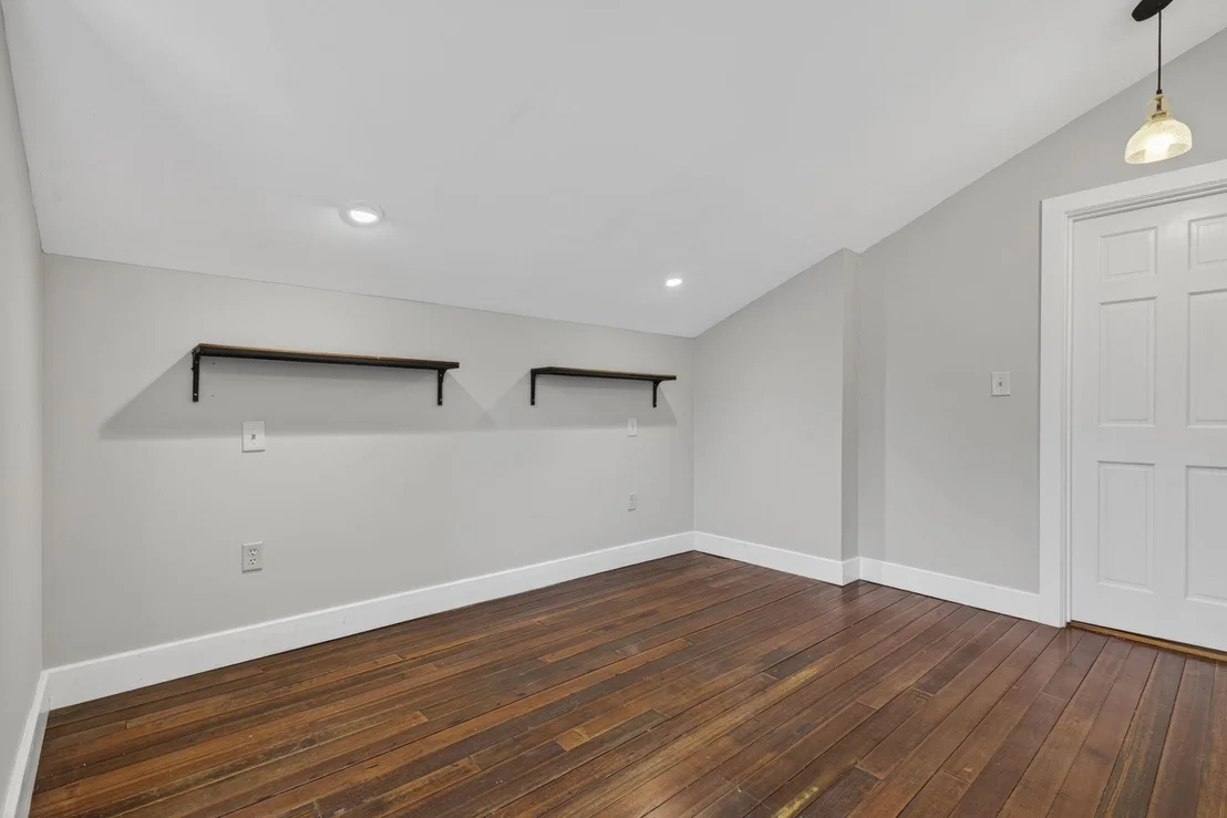 Photo of 8 Tarbell