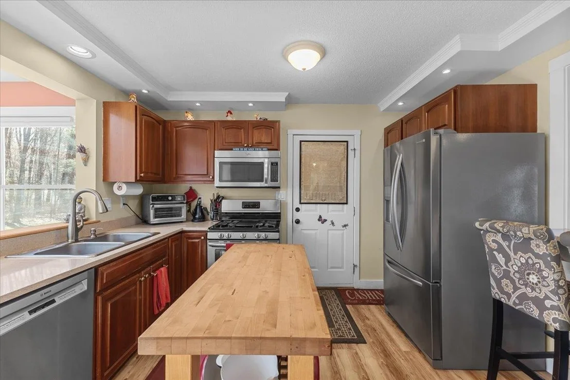 Photo of 191 Bayview