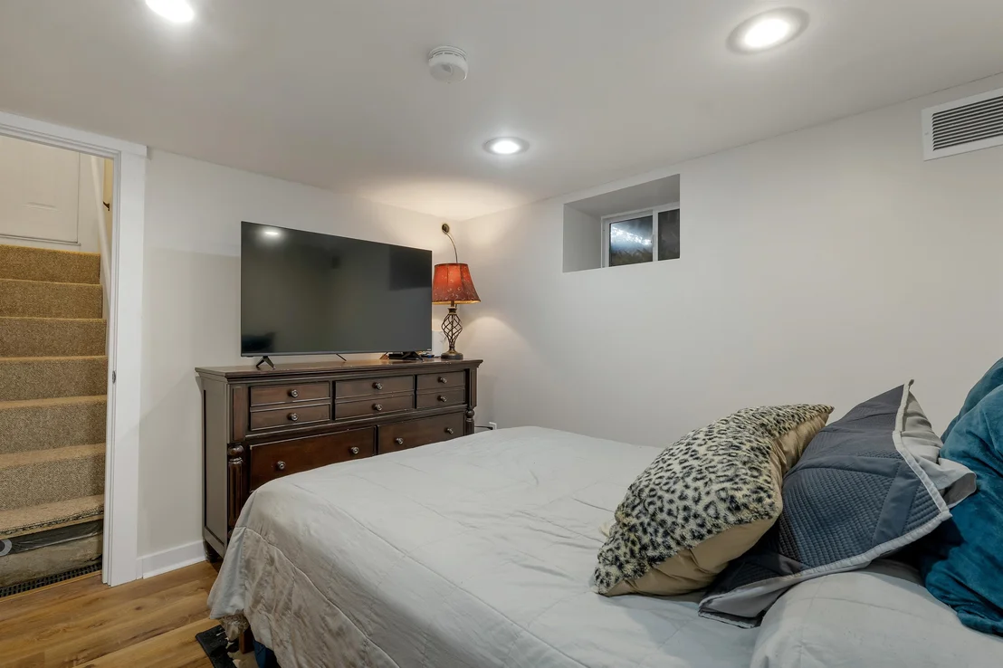 Photo of 48 Baldwin