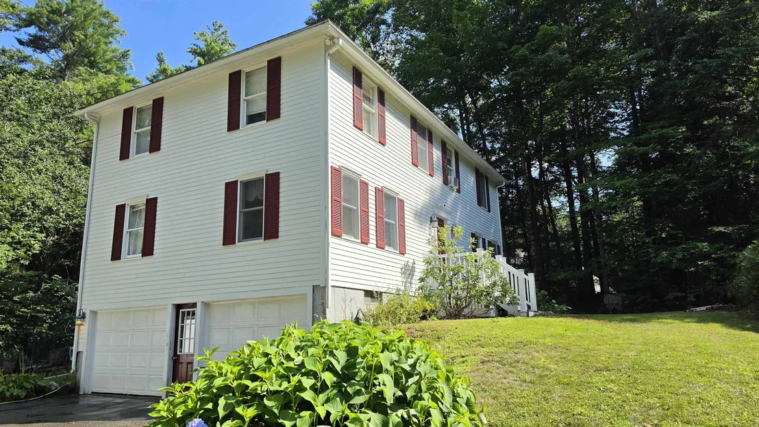 Photo of 2 Greenleaf