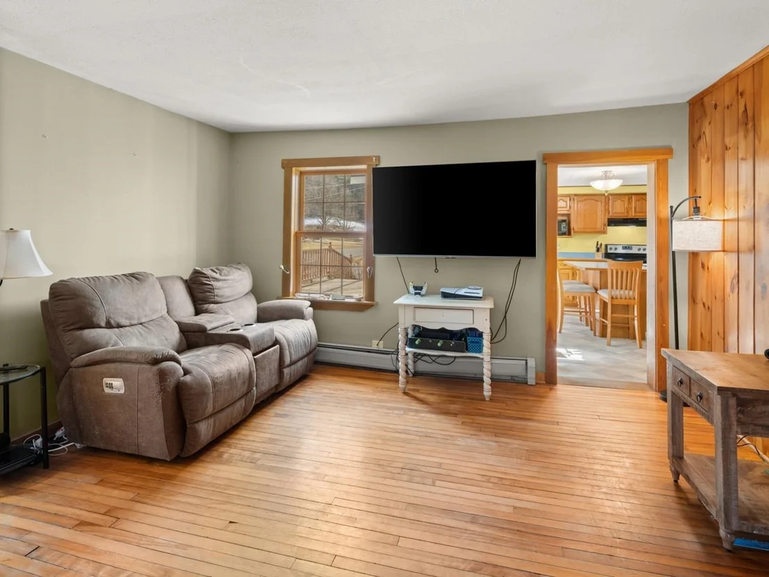 Photo of 2147 North Williston