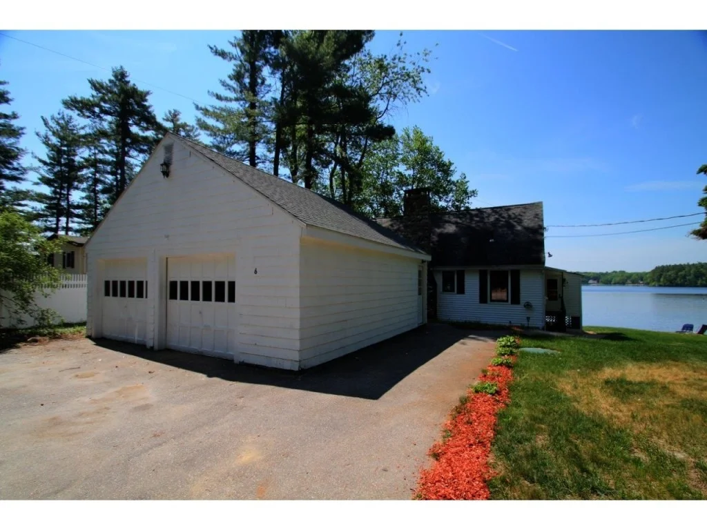 Photo of 6 Lakeside