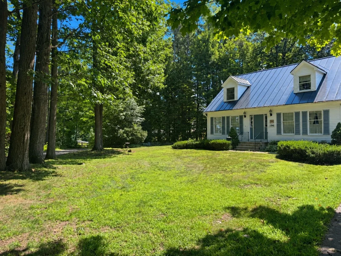 Photo of 196 Spruce