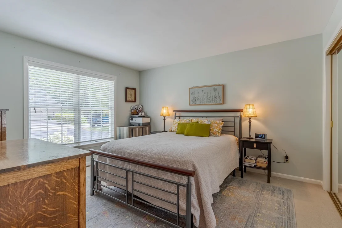 Photo of 59 Stratham Green
