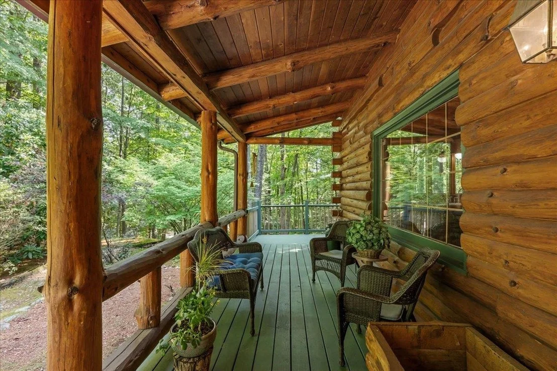 Photo of 34 Edwards Mill
