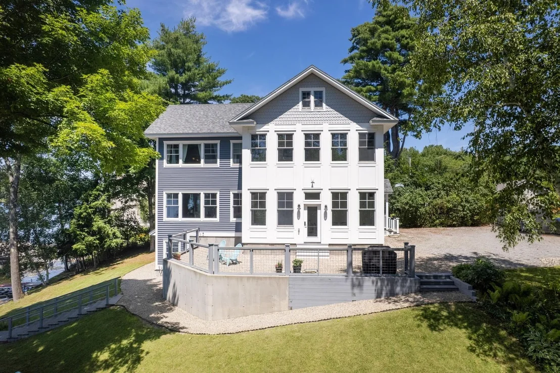 Photo of 1 W. Crystal Haven