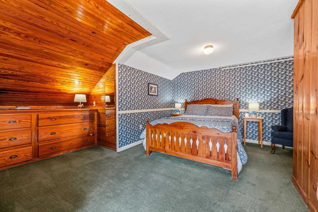 Photo of 12 Thorn Hill