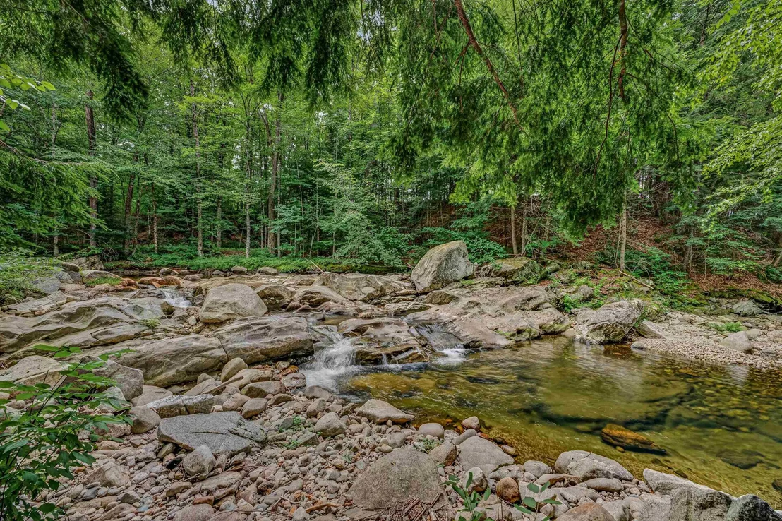 Photo of 180 Mill Brook