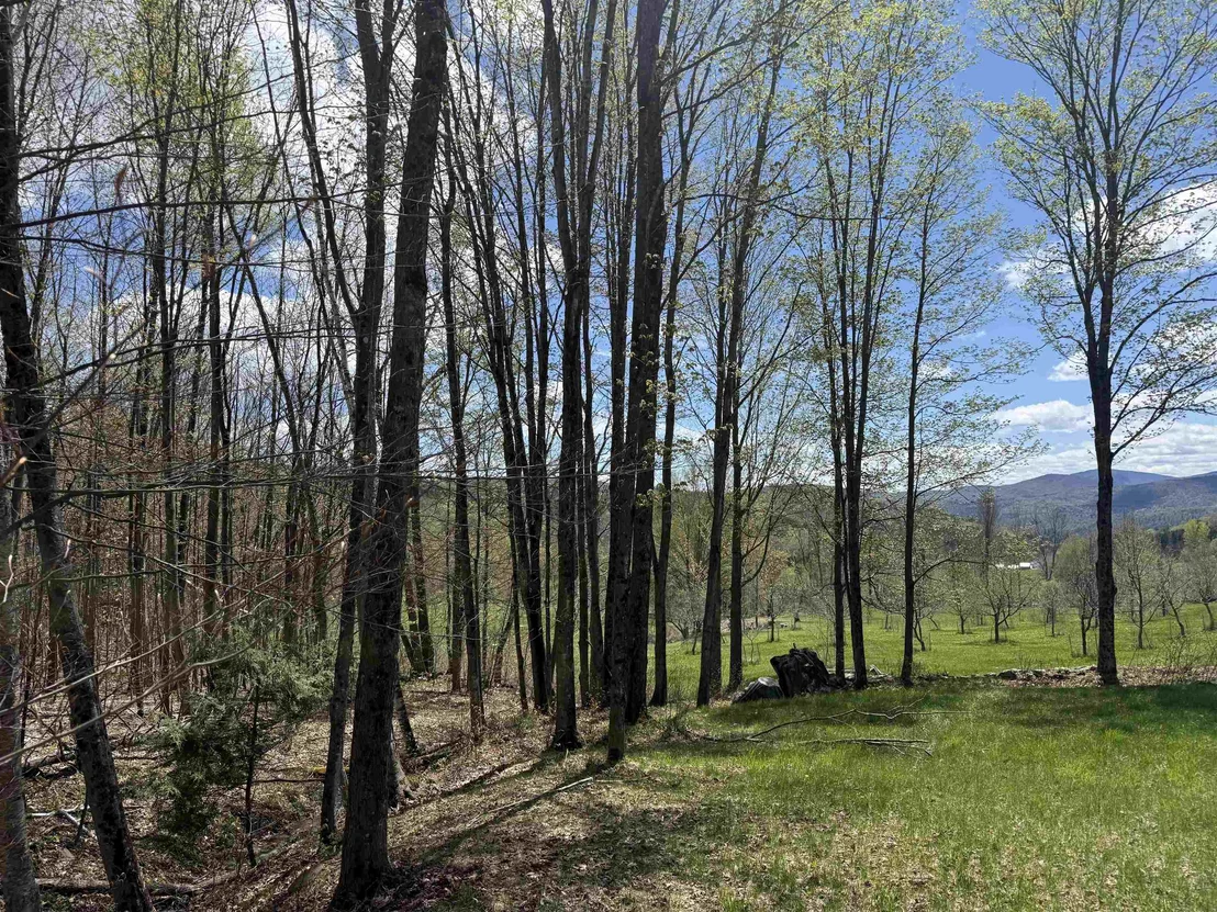 Photo of 2527 Bent Hill