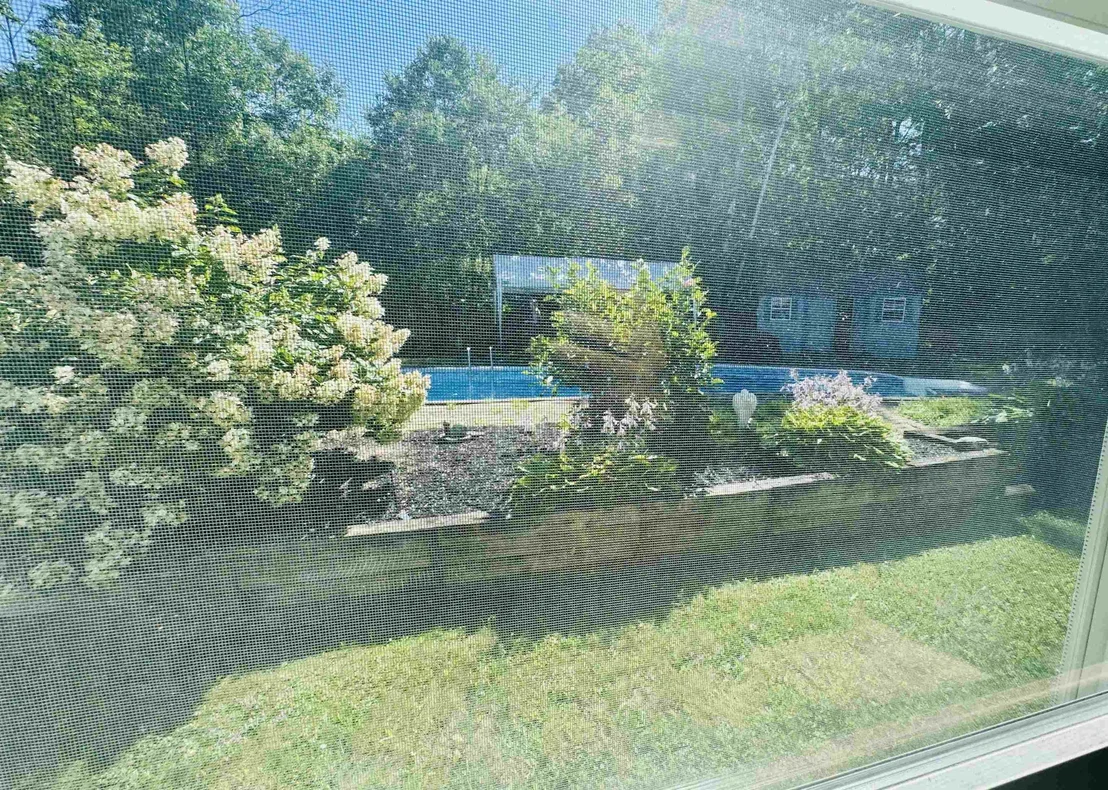 Photo of 35 Reese
