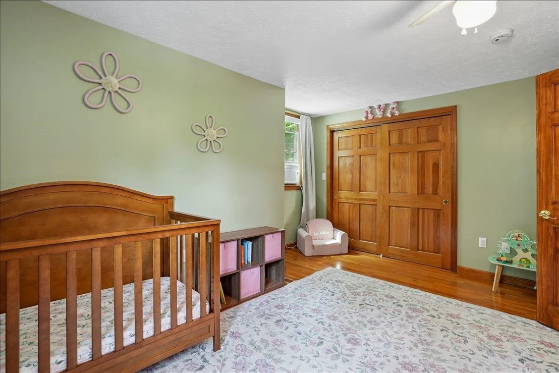 Photo of 4 Gosselin