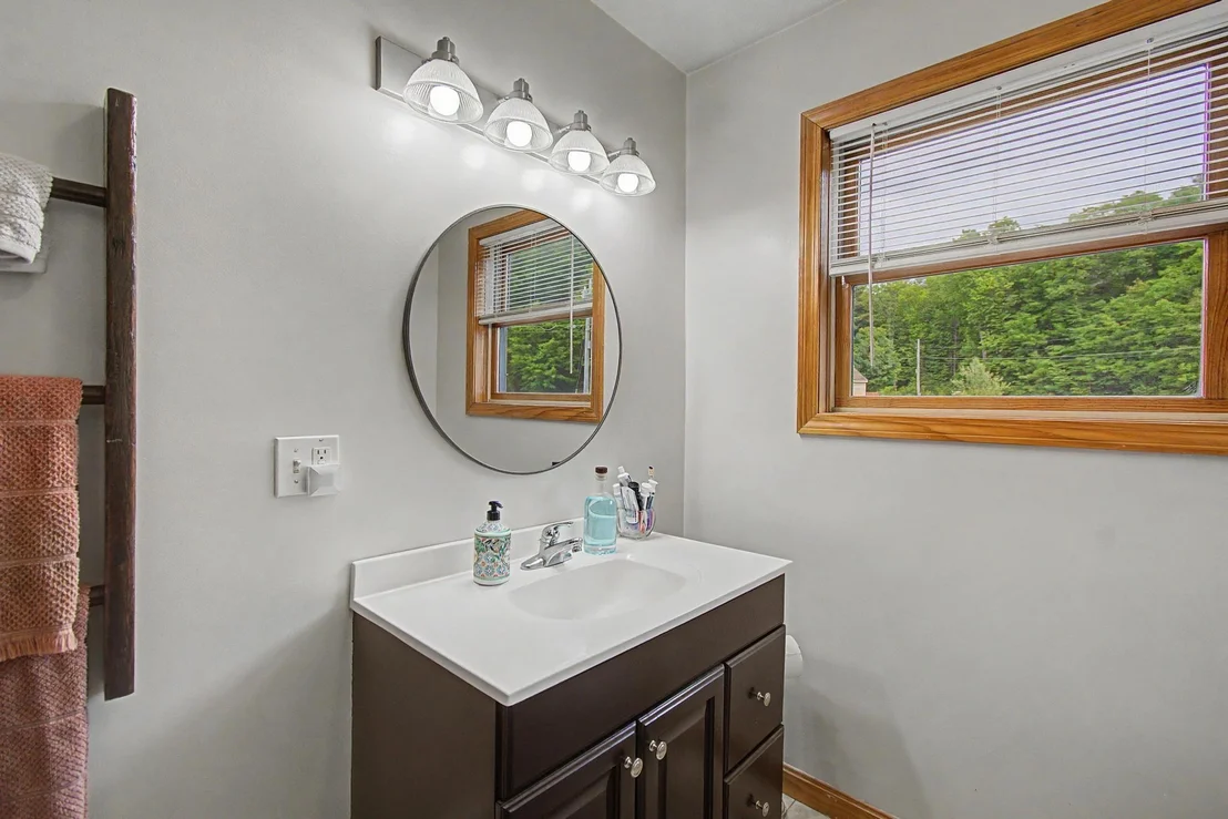 Photo of 2446 Carter Hill