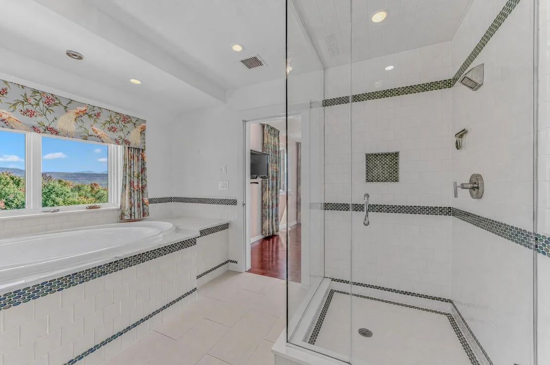 Photo of 209 Ledgewood