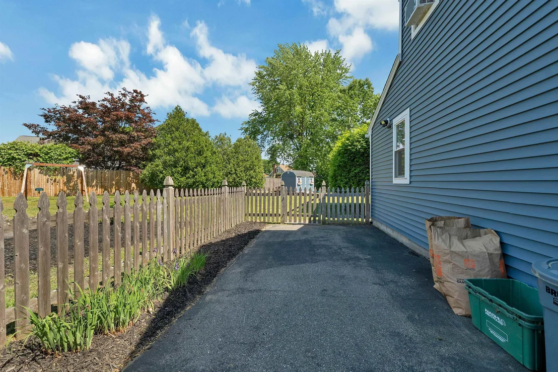 Photo of 14 Juniper