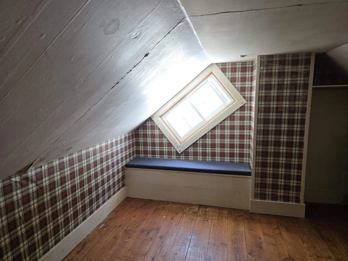 Photo of 139 Pleasant Valley