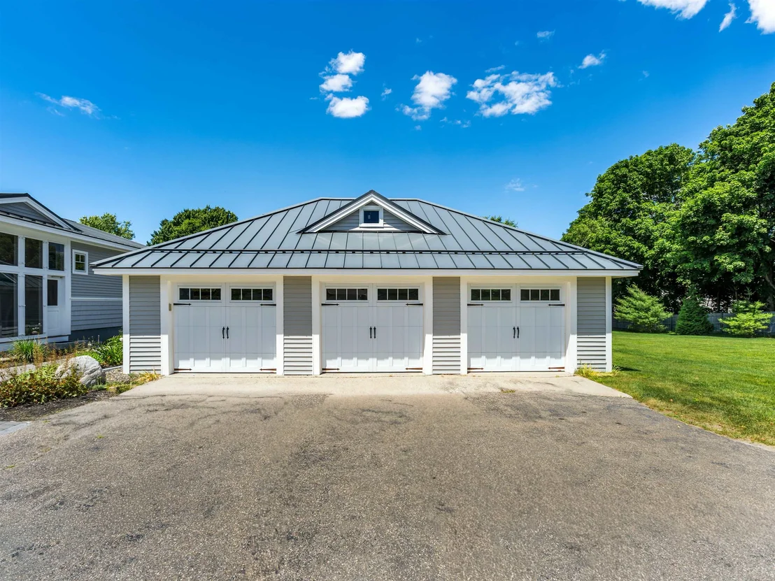 Photo of 384 Winnacunnet