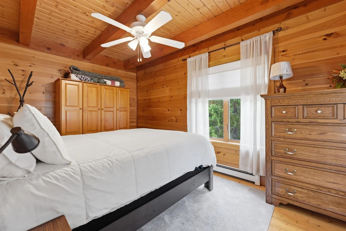 Photo of 27 Mountain View