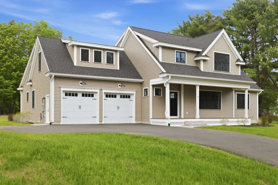 Photo of Lot 2 Clover