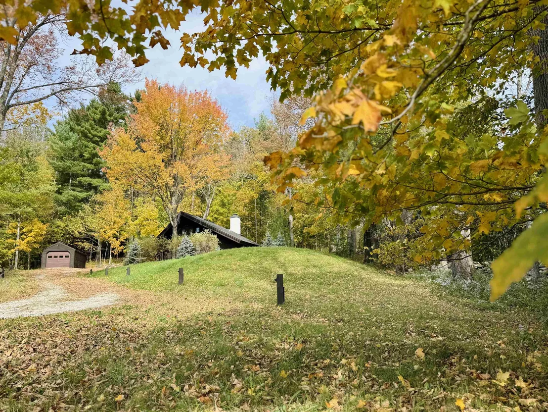 Photo of 904 Austin Hill