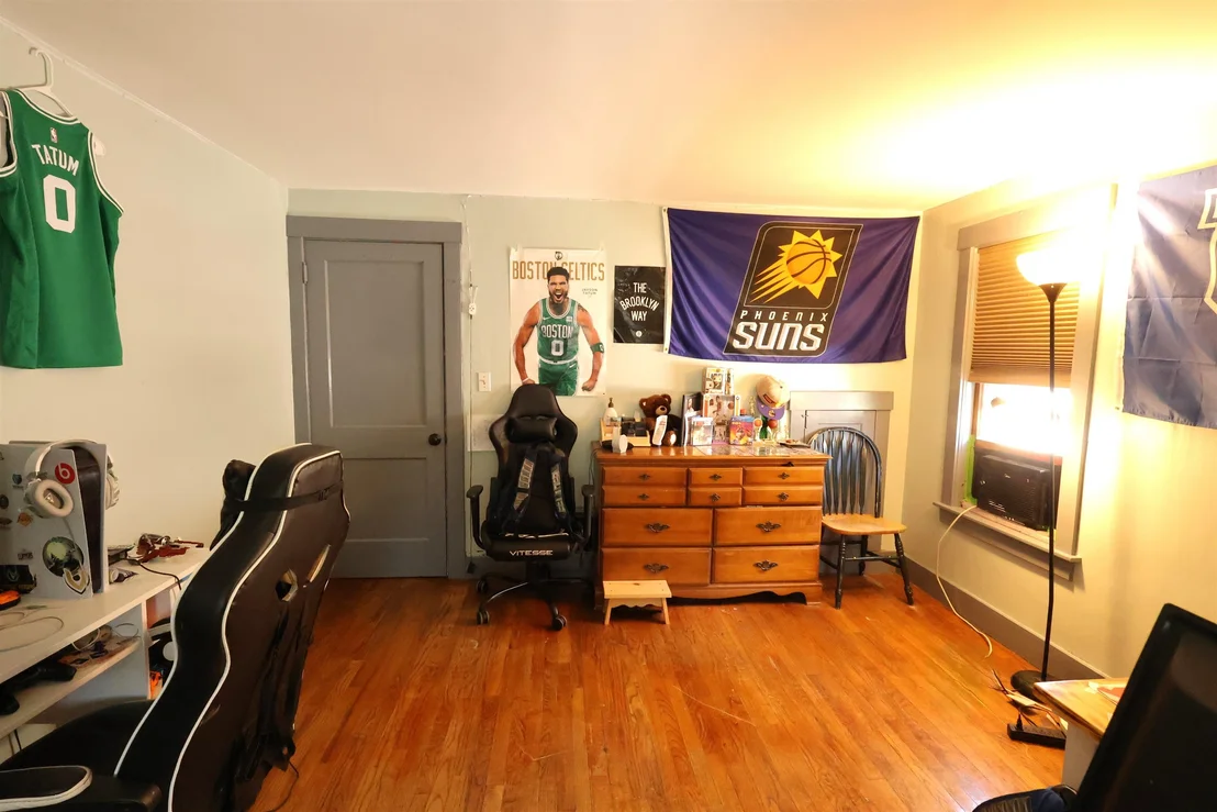 Photo of 427 Maple