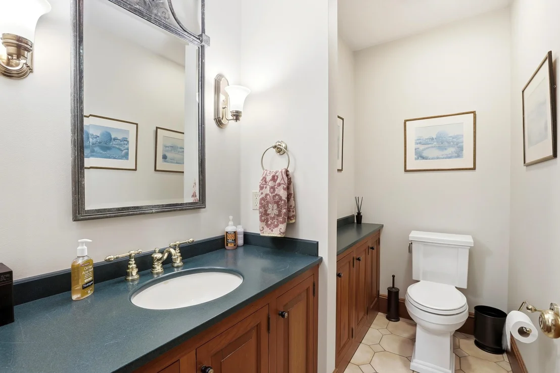 Photo of 63 Ridge