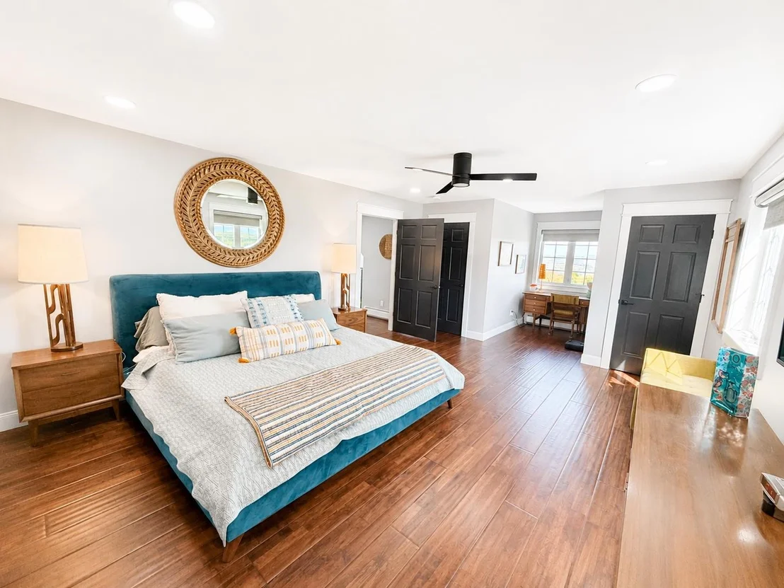 Photo of 700 Whittier