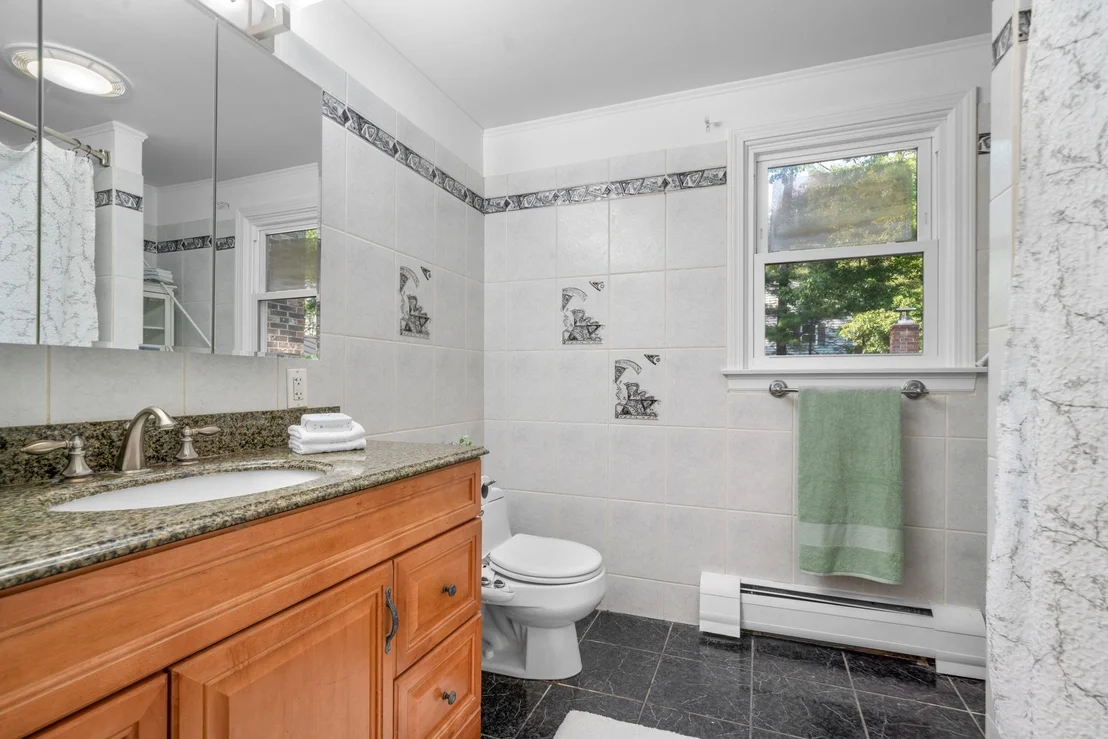 Photo of 23 Middle Dunstable