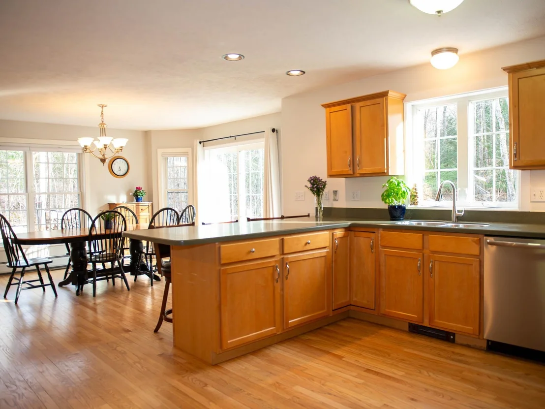 Photo of 28 Fieldstone