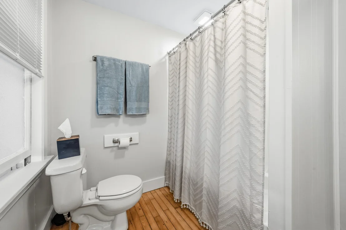 Photo of 134 Cedar Pond