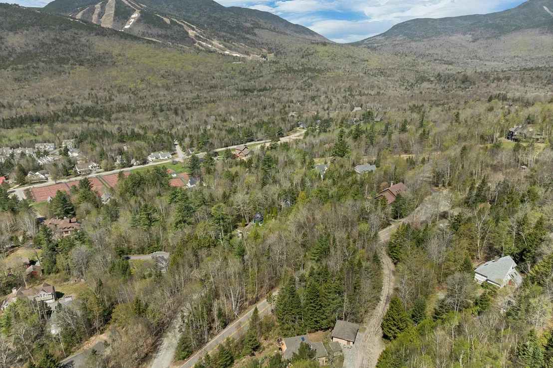 Photo of 109 Snows Mountain