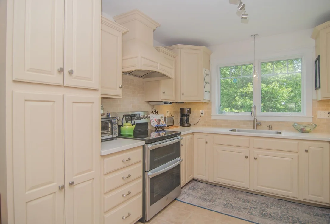 Photo of 488 Kittredge