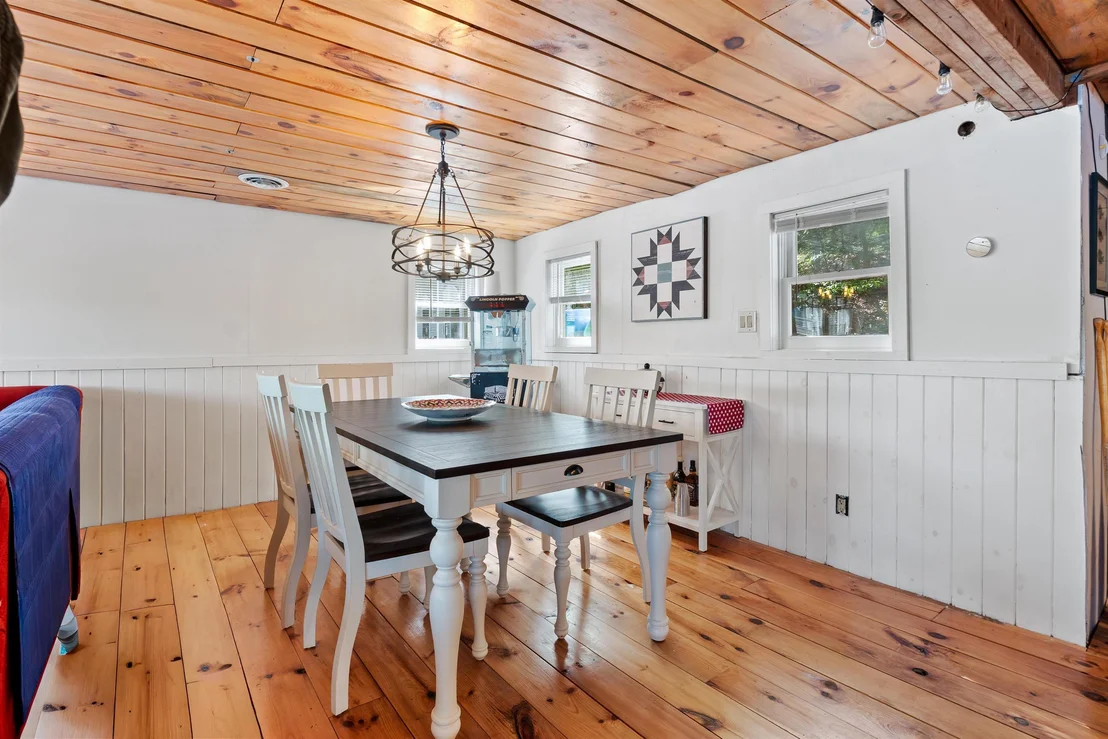 Photo of 324 Bolan