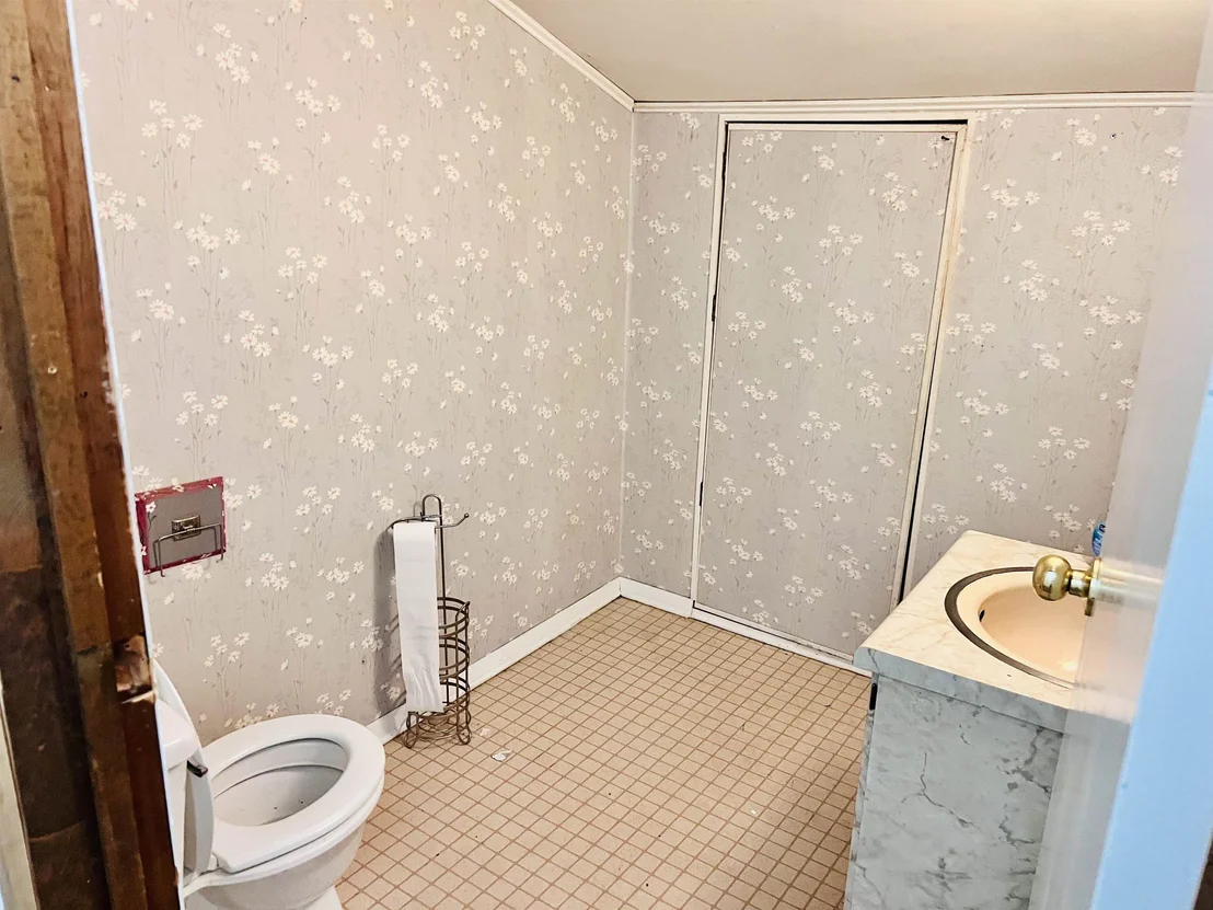 Photo of 2775 Fish Hill