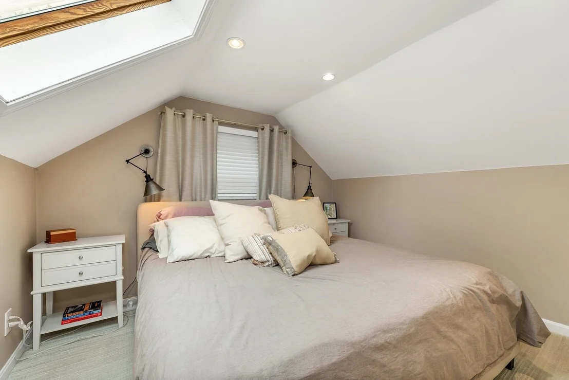 Photo of 3 Maplewood