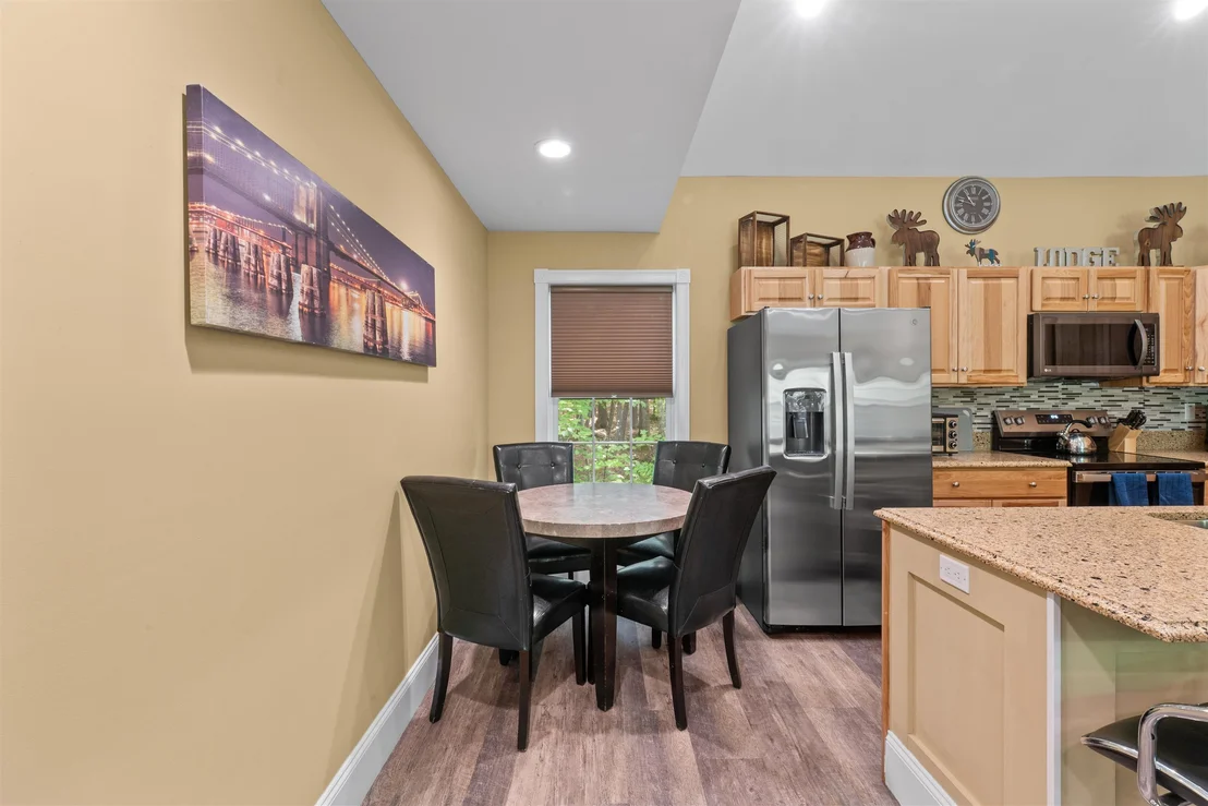 Photo of 177 Alpstrausse