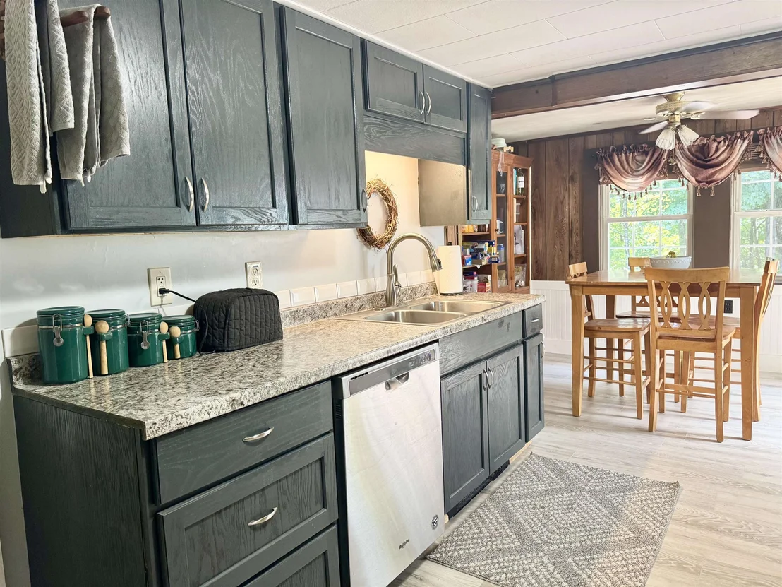 Photo of 770 Westminster Heights