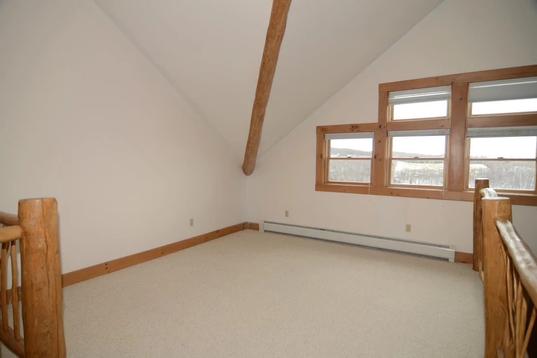 Photo of 734 Herrick
