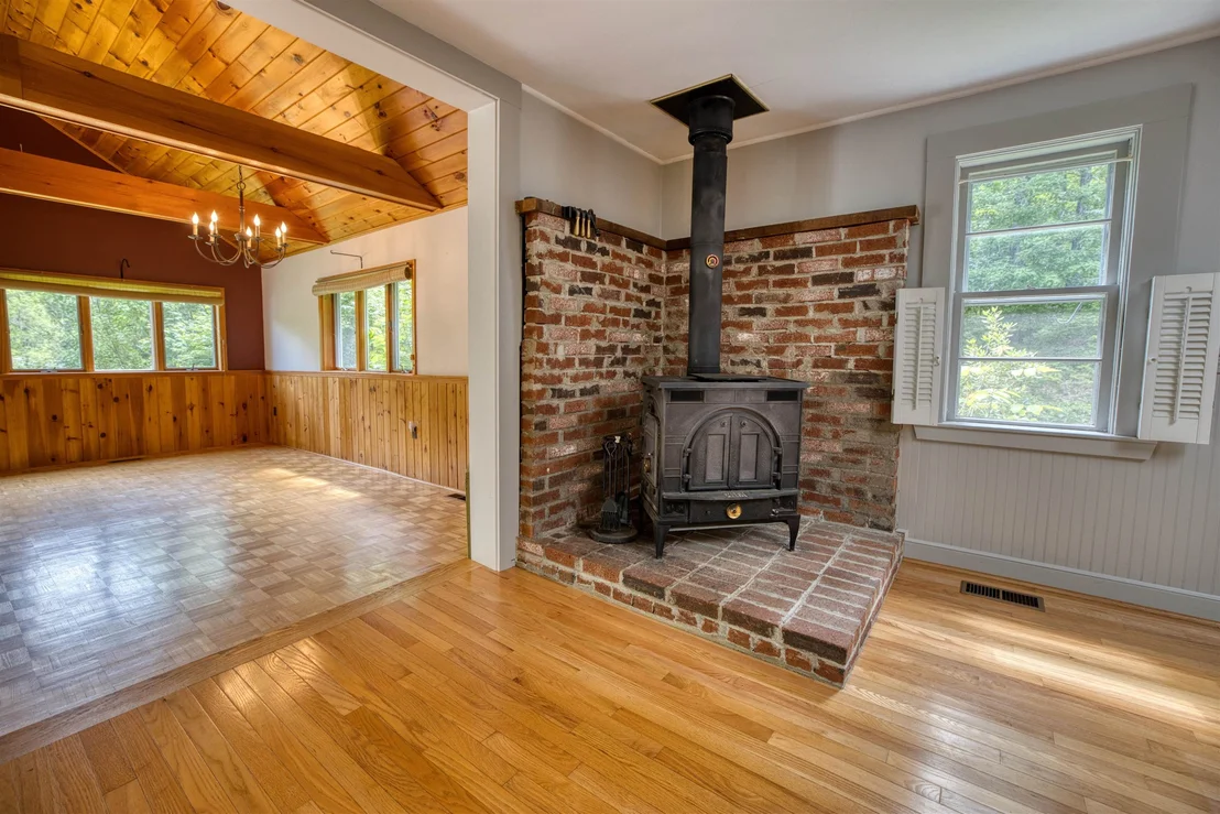 Photo of 160 Browns Ridge