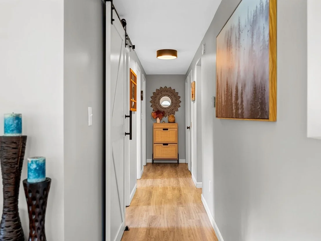 Photo of 5 Spruce