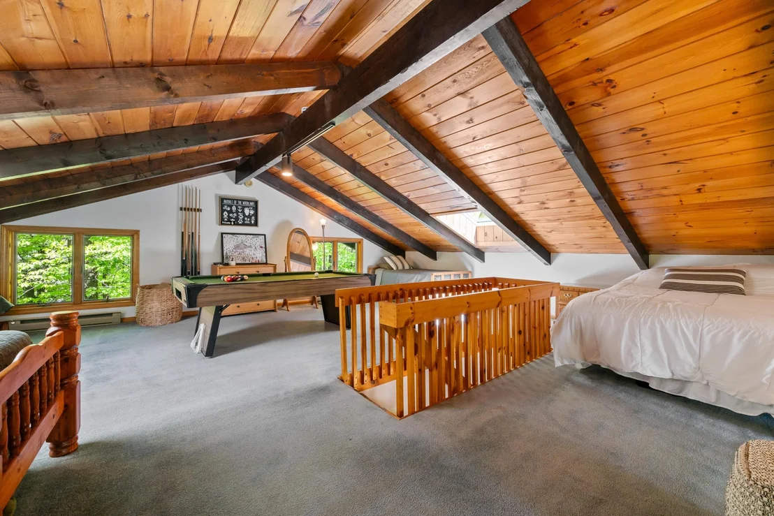 Photo of 275 Glen Ledge