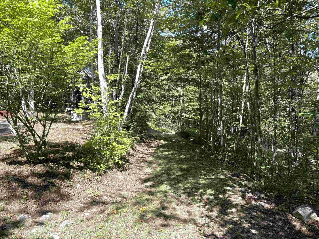 Photo of 00 Quaker Path
