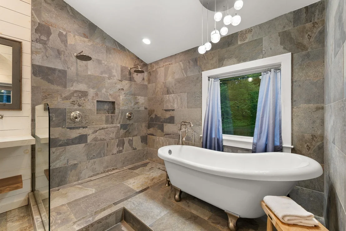 Photo of 513 Shattuck Hill