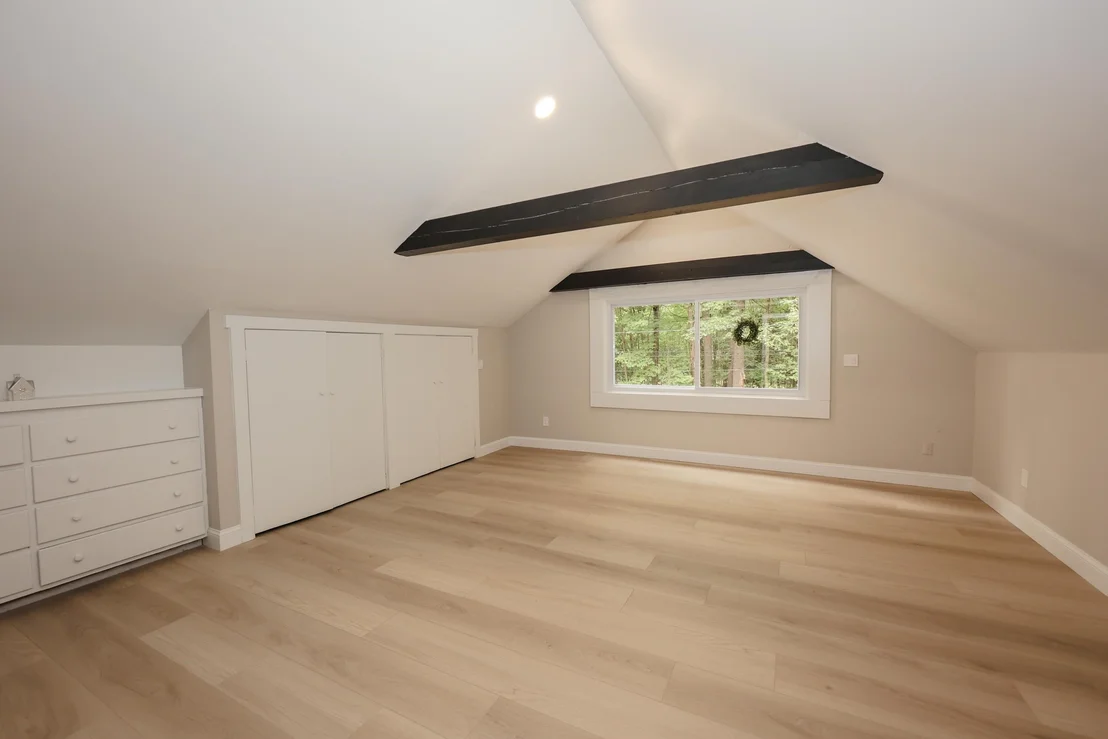 Photo of 112 Gilson