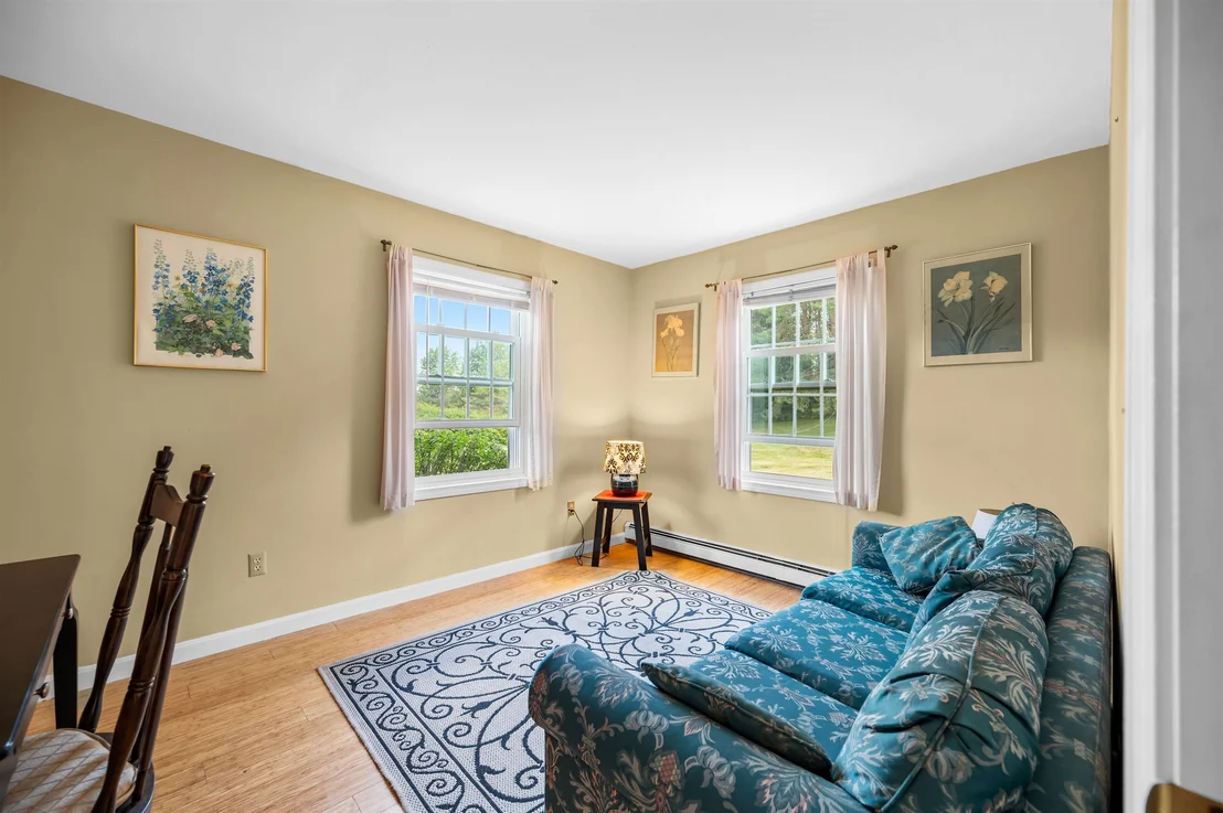 Photo of 2323 Snowbridge