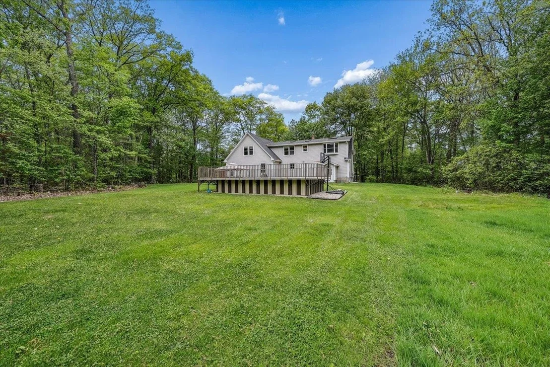Photo of 186 Woodhill Hooksett
